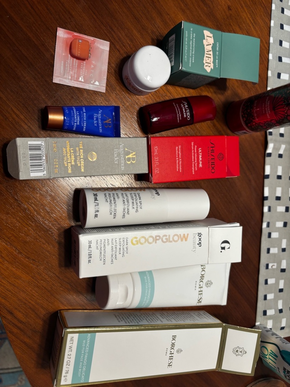 Luxury skin bundle - full size GOOPGLOW mini La Mer, Shiseido, Augustinus Bader - Picture 2 of 10